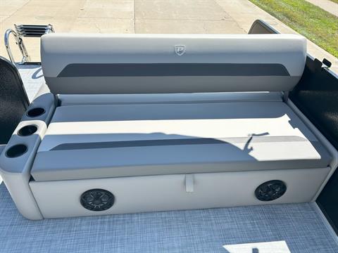 2026 Premier 220 SUNSCAPE RL in Saint Cloud, Minnesota - Photo 19