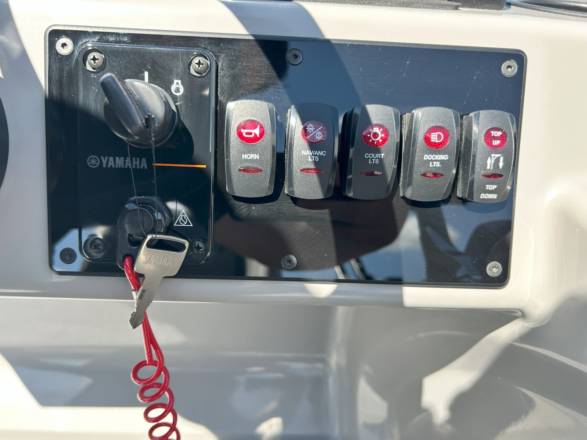 2026 Premier 220 SUNSCAPE RL in Saint Cloud, Minnesota - Photo 13