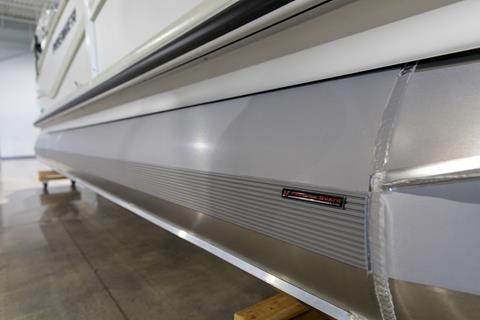 2025 Premier 230 Solaris RF in Saint Cloud, Minnesota - Photo 6