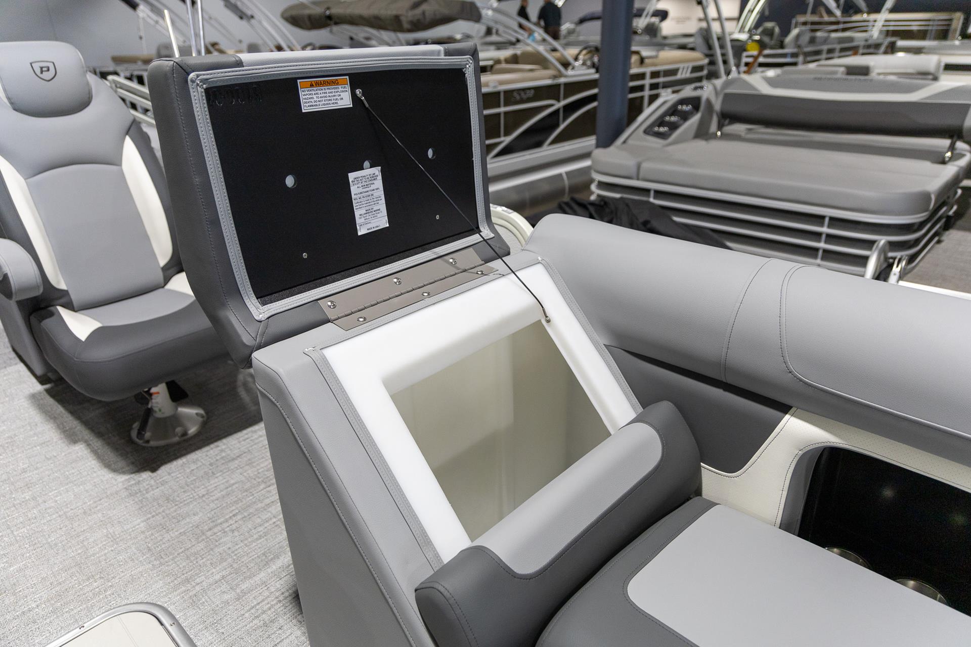 2025 Premier 230 Solaris RF in Saint Cloud, Minnesota - Photo 10