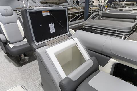 2025 Premier 230 Solaris RF in Saint Cloud, Minnesota - Photo 10