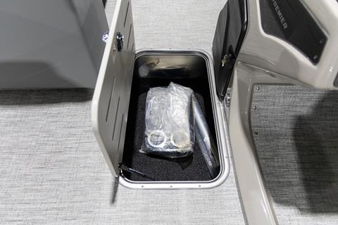 2025 Premier 230 Solaris RF in Saint Cloud, Minnesota - Photo 15