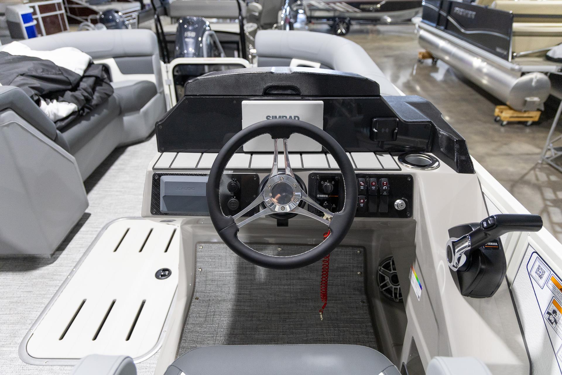 2025 Premier 230 Solaris RF in Saint Cloud, Minnesota - Photo 16