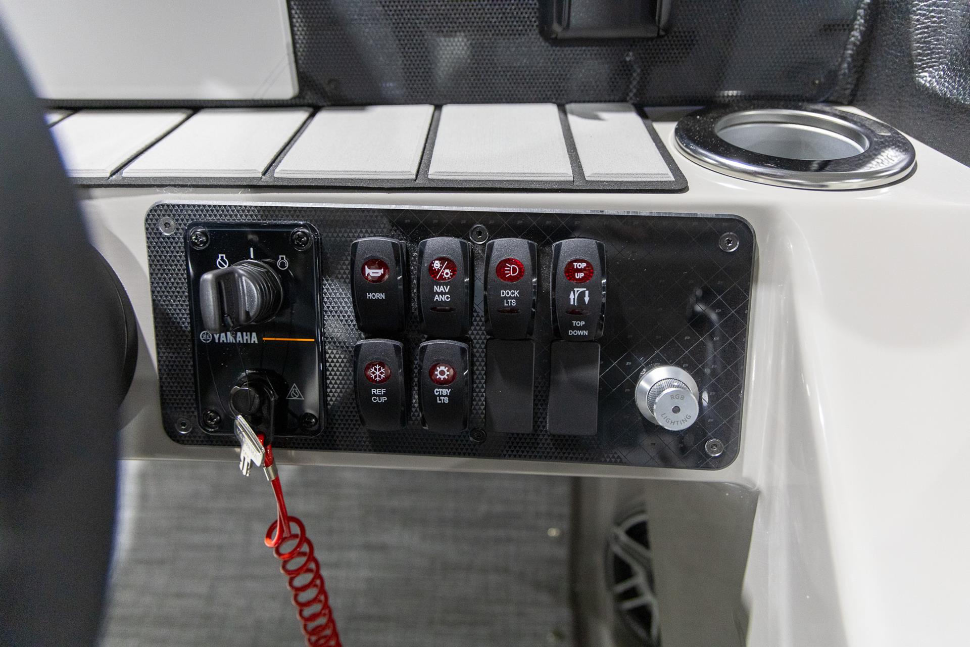 2025 Premier 230 Solaris RF in Saint Cloud, Minnesota - Photo 19