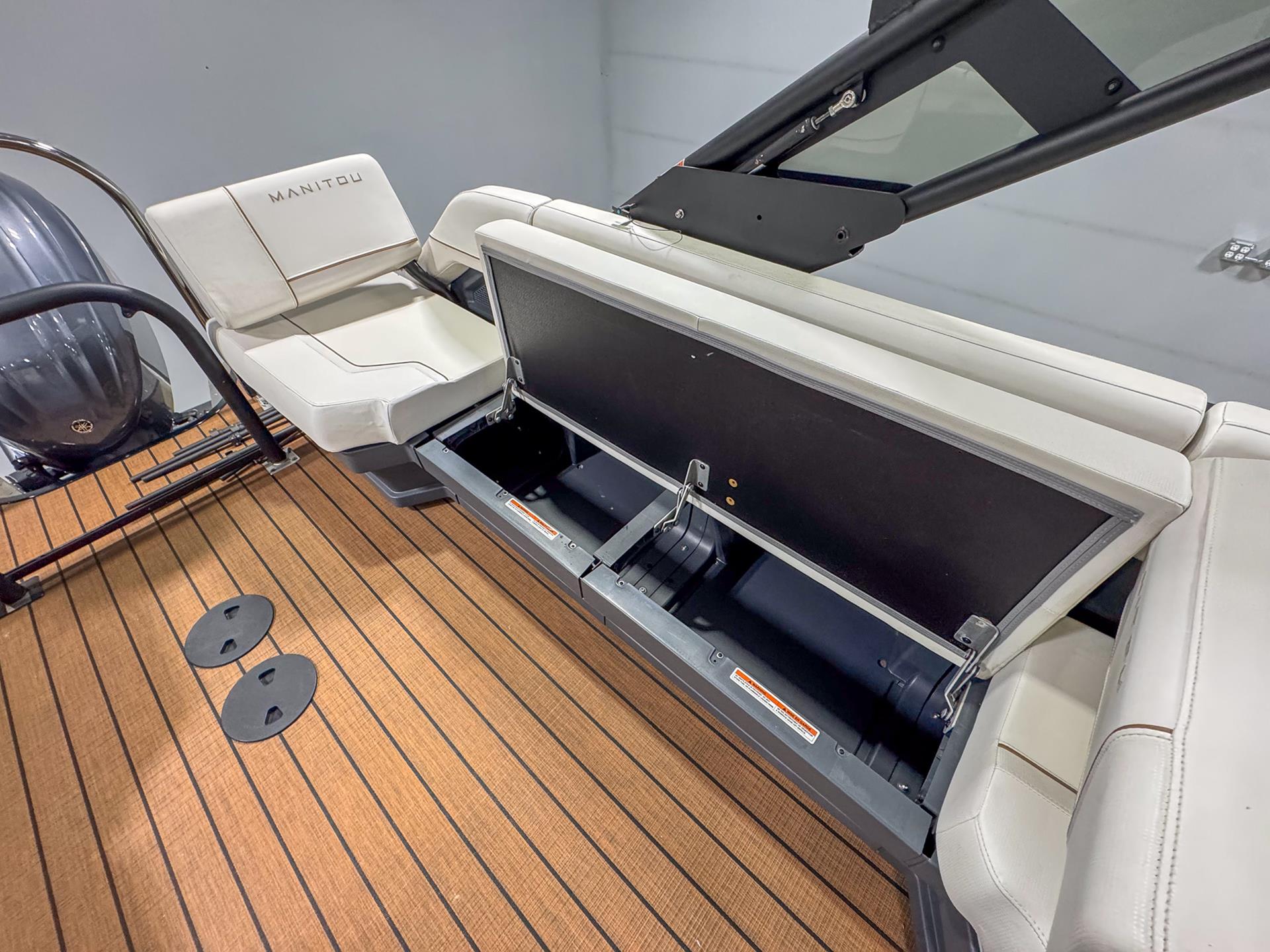 2023 Manitou Explore 26 MAX Switchback with Trifold Bench in Saint Cloud, Minnesota - Photo 20