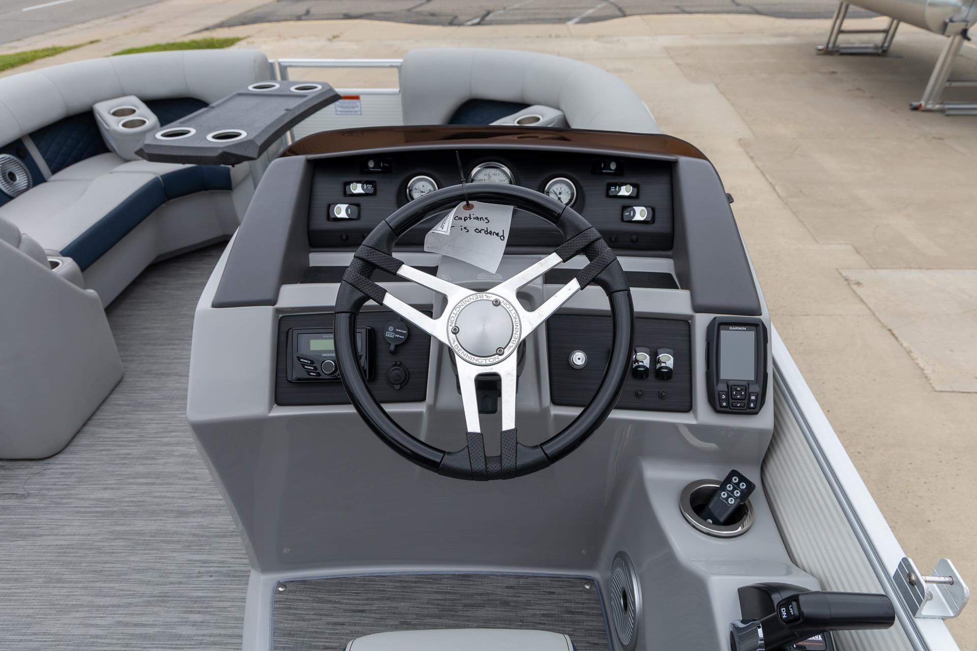 2022 Bennington 22 LSR in Saint Cloud, Minnesota - Photo 14