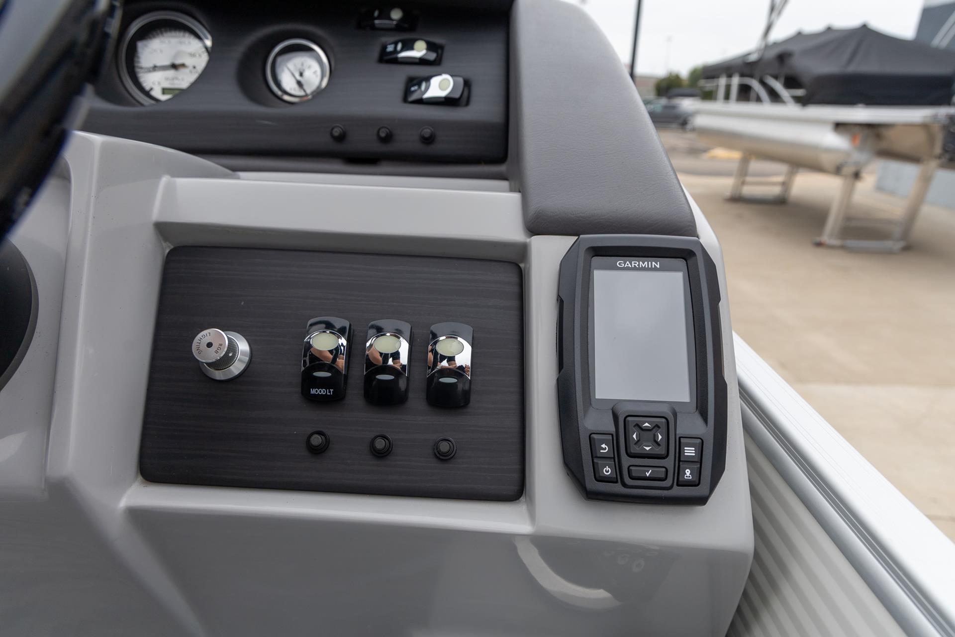 2022 Bennington 22 LSR in Saint Cloud, Minnesota - Photo 17