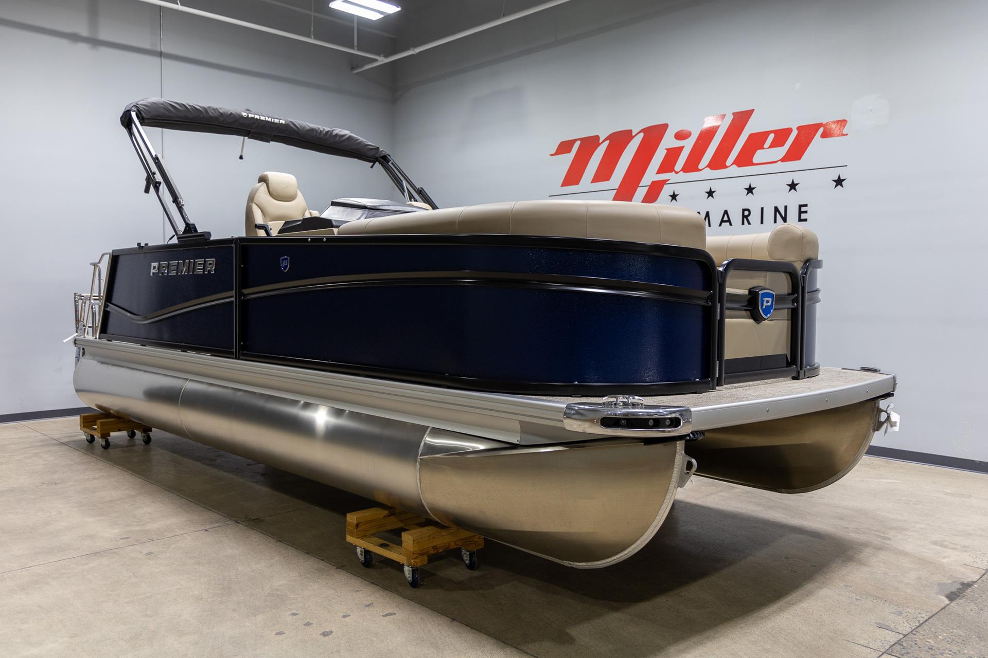 2025 Premier 210 Sunsation RL in Saint Cloud, Minnesota - Photo 1