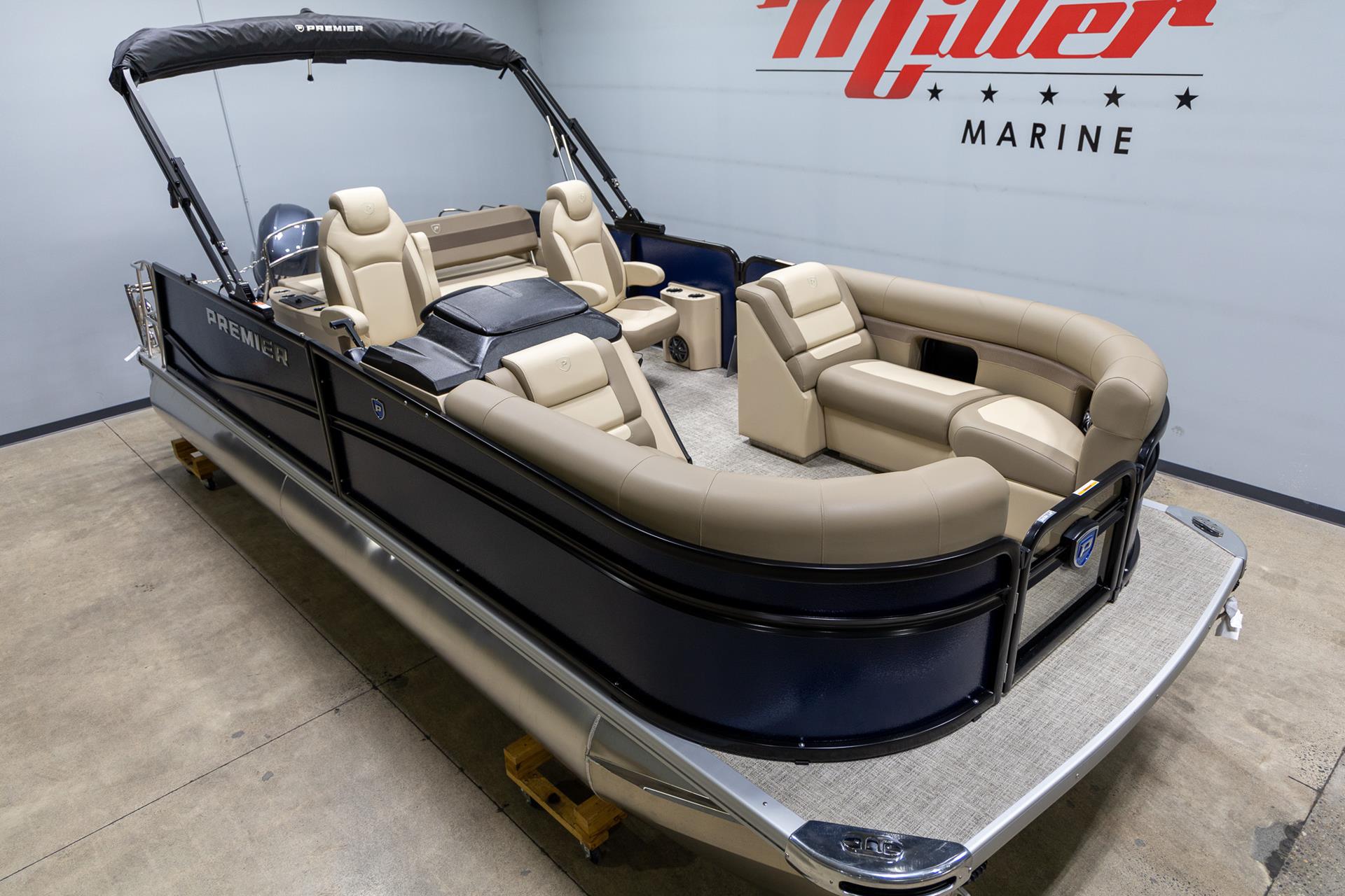 2025 Premier 210 Sunsation RL in Saint Cloud, Minnesota - Photo 7