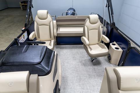 2025 Premier 210 Sunsation RL in Saint Cloud, Minnesota - Photo 13