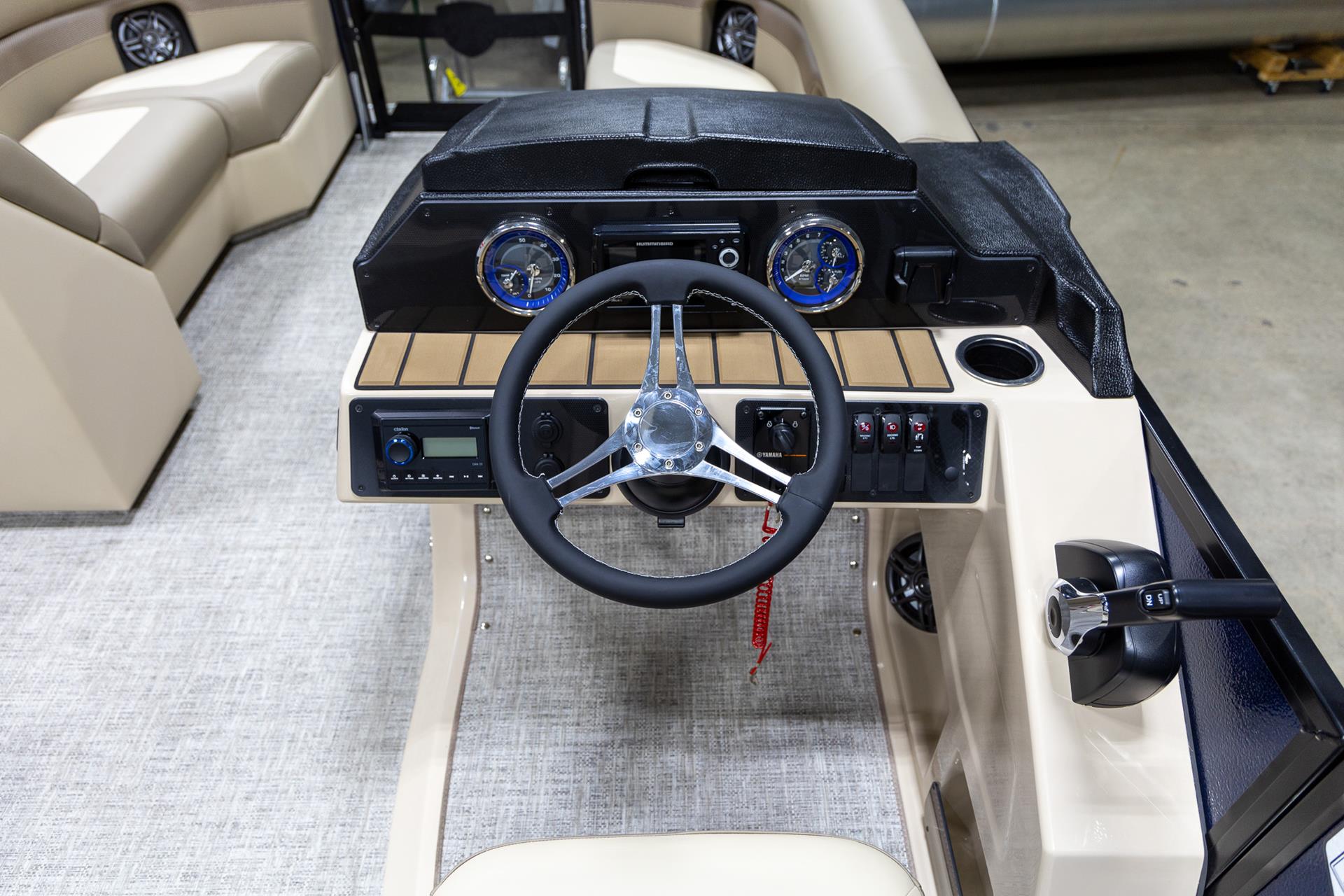 2025 Premier 210 Sunsation RL in Saint Cloud, Minnesota - Photo 17