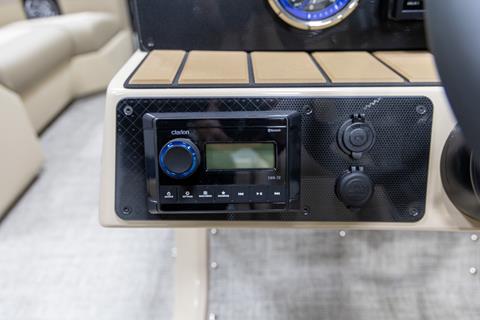 2025 Premier 210 Sunsation RL in Saint Cloud, Minnesota - Photo 18