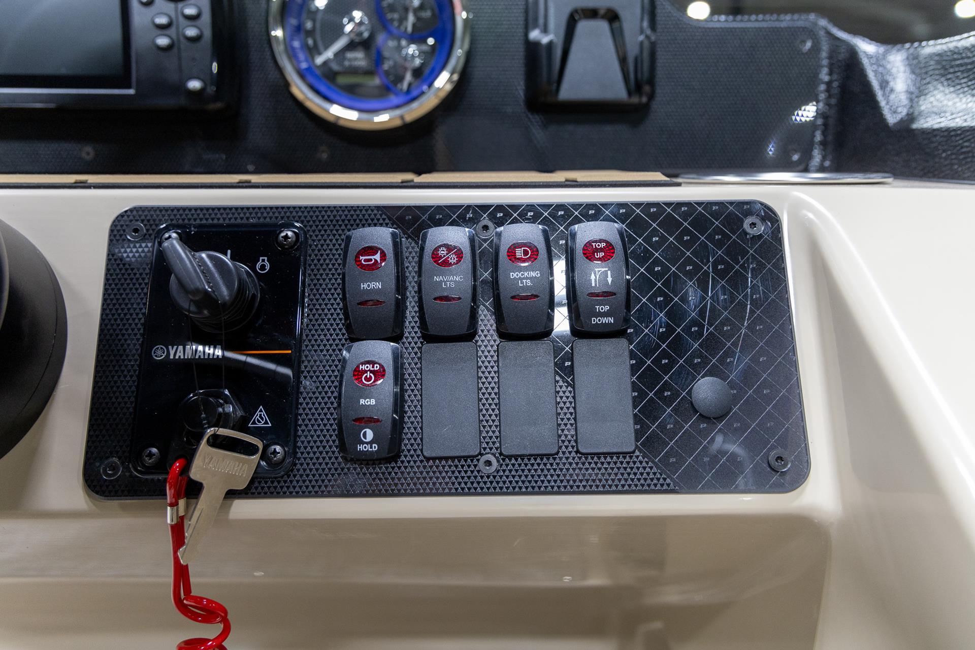 2025 Premier 210 Sunsation RL in Saint Cloud, Minnesota - Photo 20