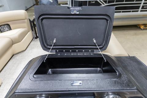 2025 Premier 210 Sunsation RL in Saint Cloud, Minnesota - Photo 21