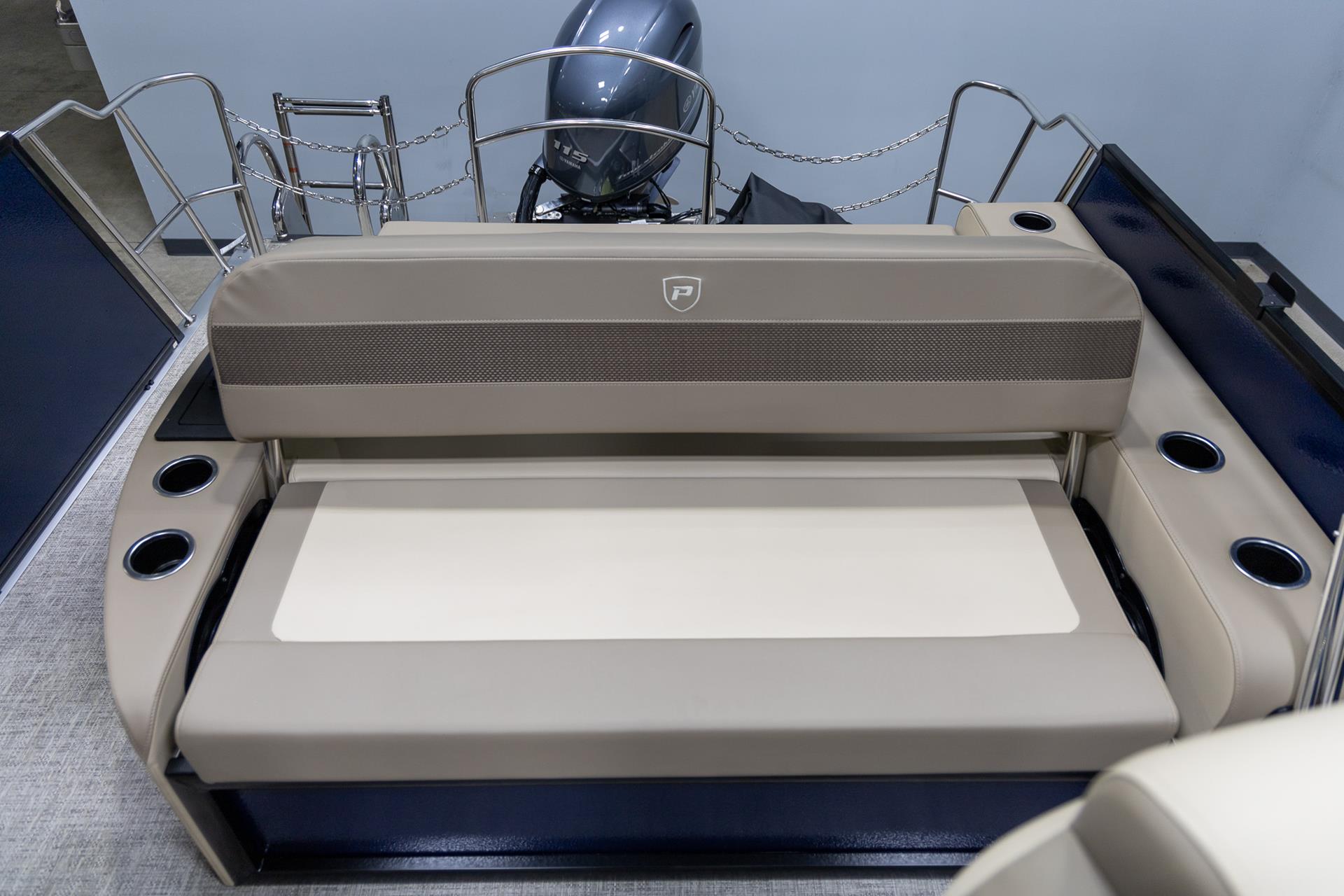 2025 Premier 210 Sunsation RL in Saint Cloud, Minnesota - Photo 22