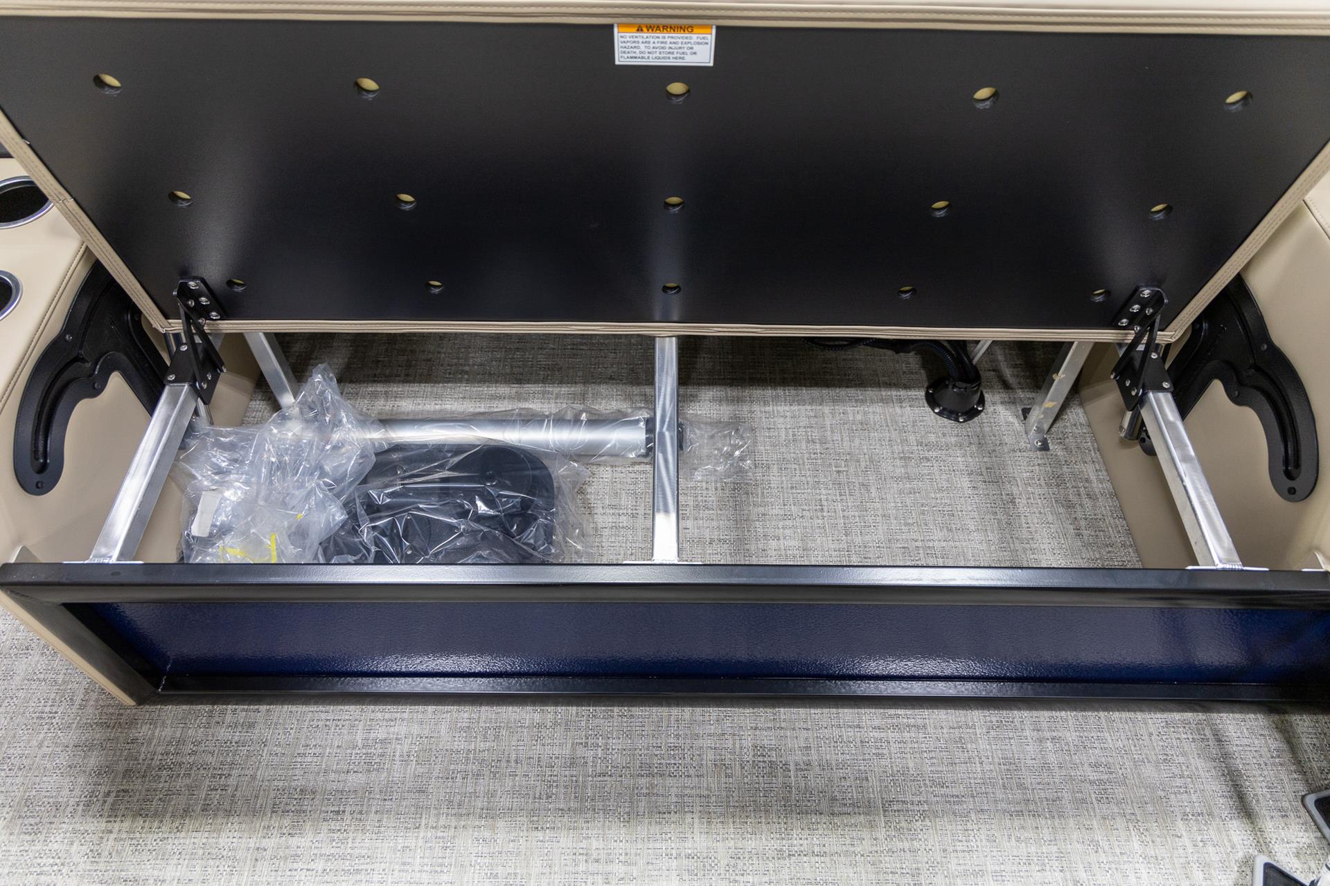 2025 Premier 210 Sunsation RL in Saint Cloud, Minnesota - Photo 23