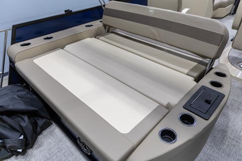 2025 Premier 210 Sunsation RL in Saint Cloud, Minnesota - Photo 24