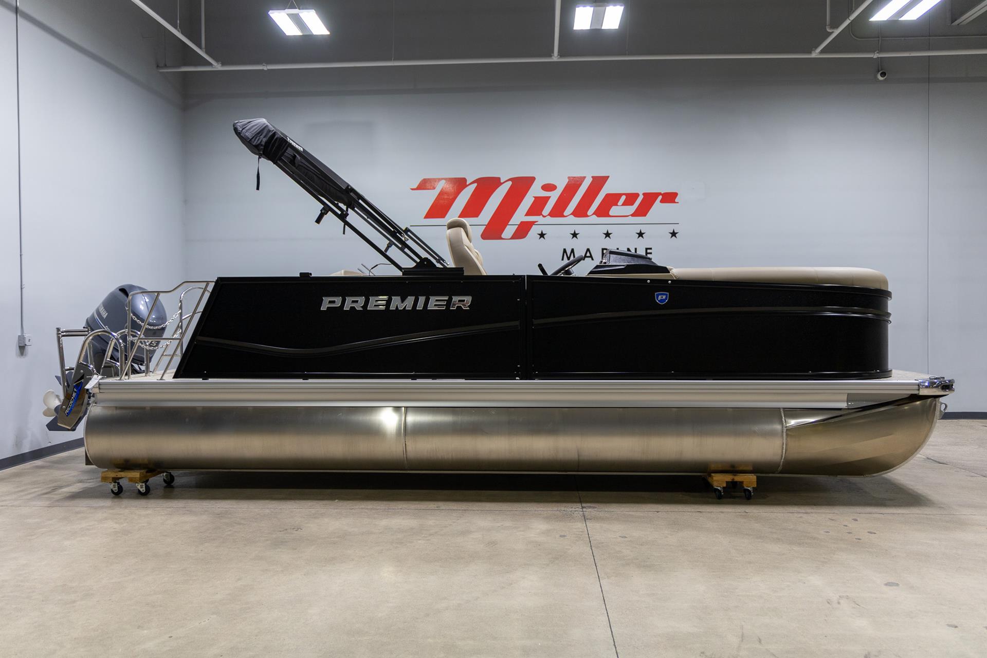 2025 Premier 210 Sunsation RL in Saint Cloud, Minnesota - Photo 2