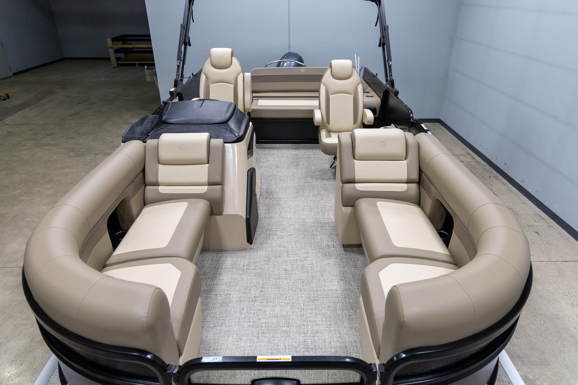 2025 Premier 210 Sunsation RL in Saint Cloud, Minnesota - Photo 8