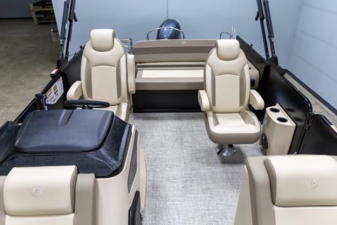 2025 Premier 210 Sunsation RL in Saint Cloud, Minnesota - Photo 12