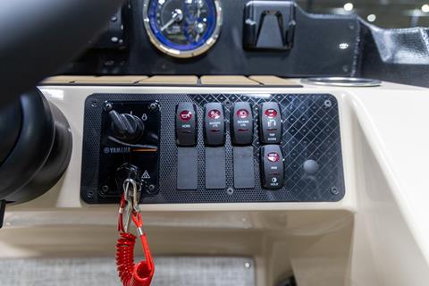 2025 Premier 210 Sunsation RL in Saint Cloud, Minnesota - Photo 19