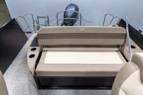 2025 Premier 210 Sunsation RL in Saint Cloud, Minnesota - Photo 21