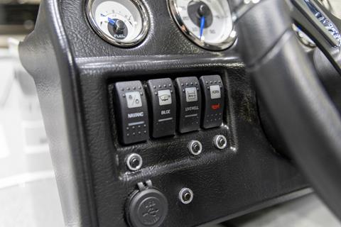 2024 Smoker Craft Pro Lodge 160 in Saint Cloud, Minnesota - Photo 15