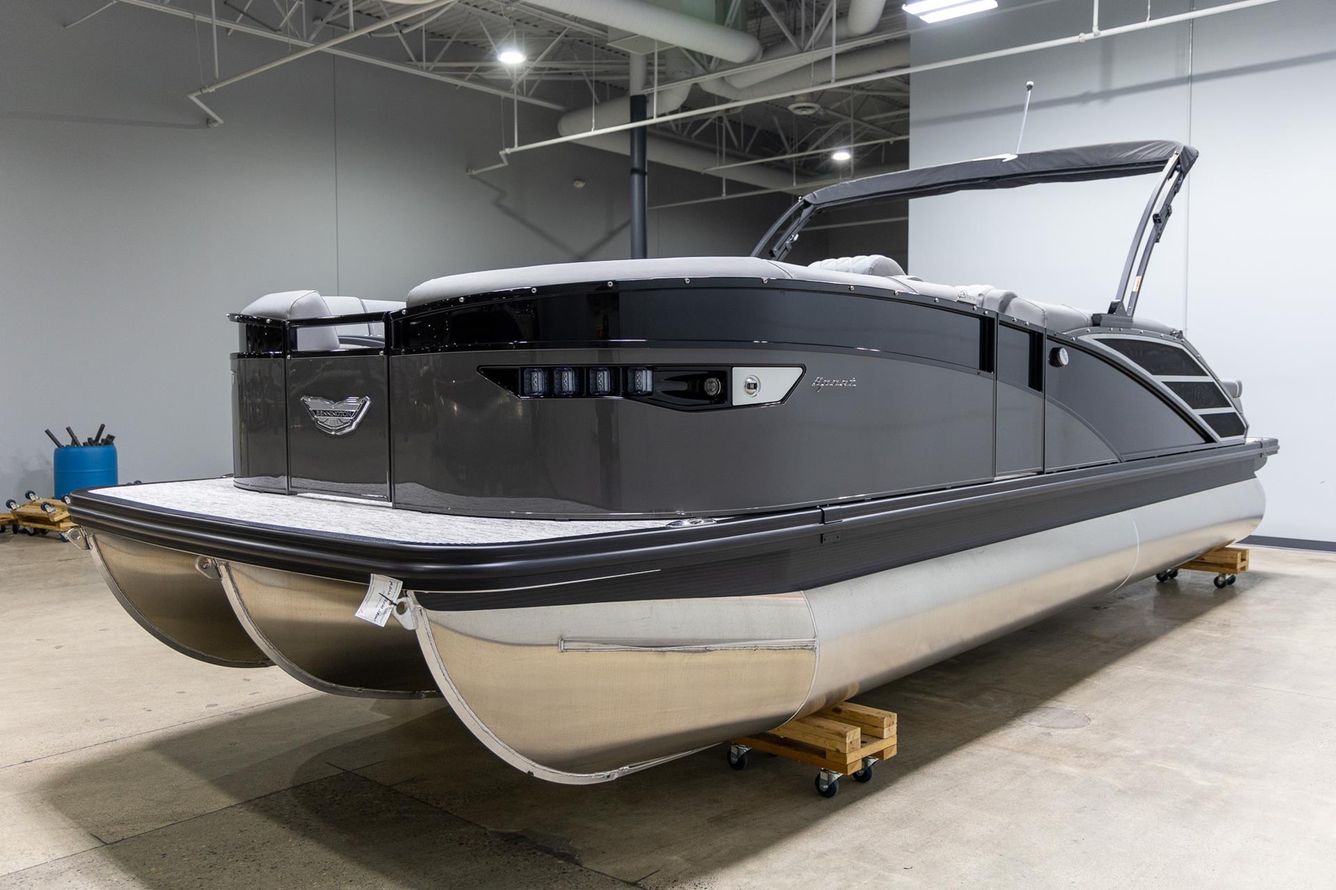 2025 Bennington 23 RXSB in Saint Cloud, Minnesota - Photo 4