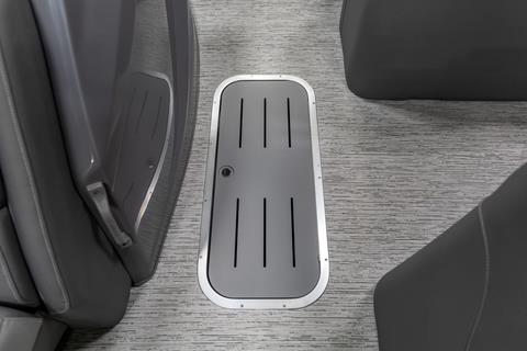 2025 Bennington 23 RXSB in Saint Cloud, Minnesota - Photo 16