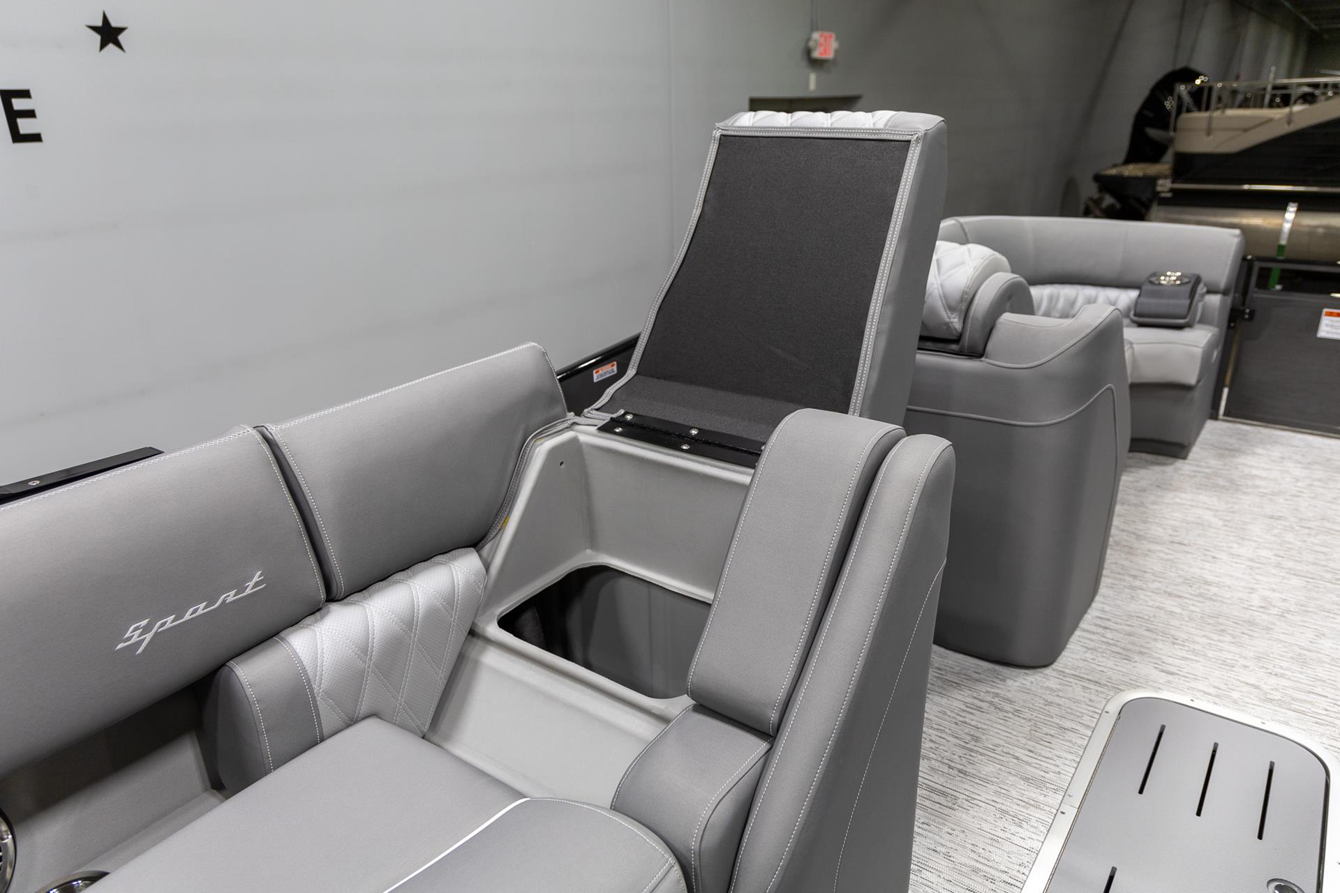 2025 Bennington 23 RXSB in Saint Cloud, Minnesota - Photo 18