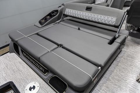 2025 Bennington 23 RXSB in Saint Cloud, Minnesota - Photo 29