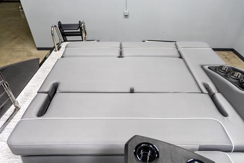 2025 Bennington 23 RXSB in Saint Cloud, Minnesota - Photo 30