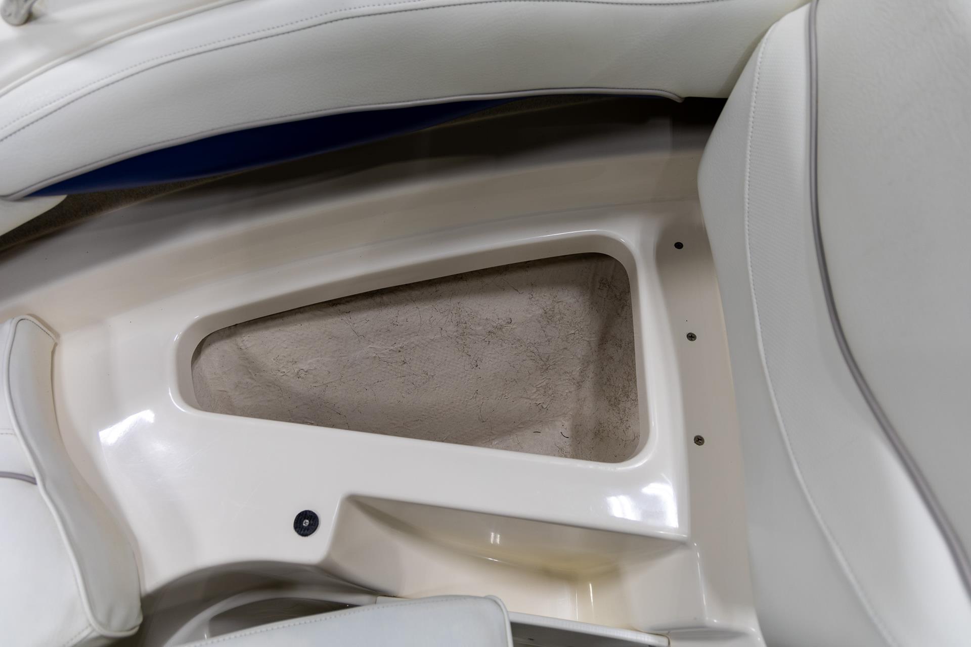 2003 Maxum 1900 SR in Saint Cloud, Minnesota - Photo 12