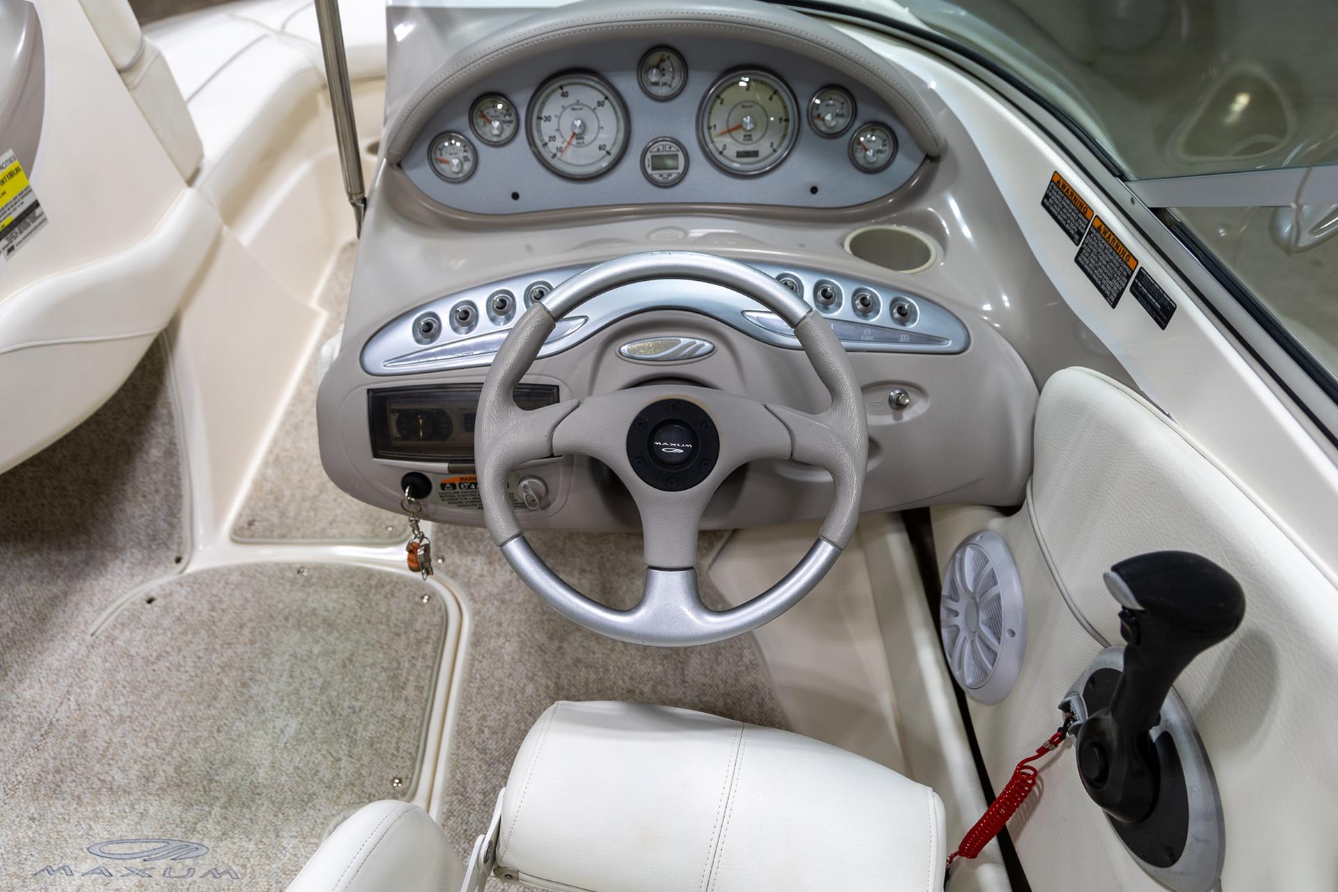 2003 Maxum 1900 SR in Saint Cloud, Minnesota - Photo 17