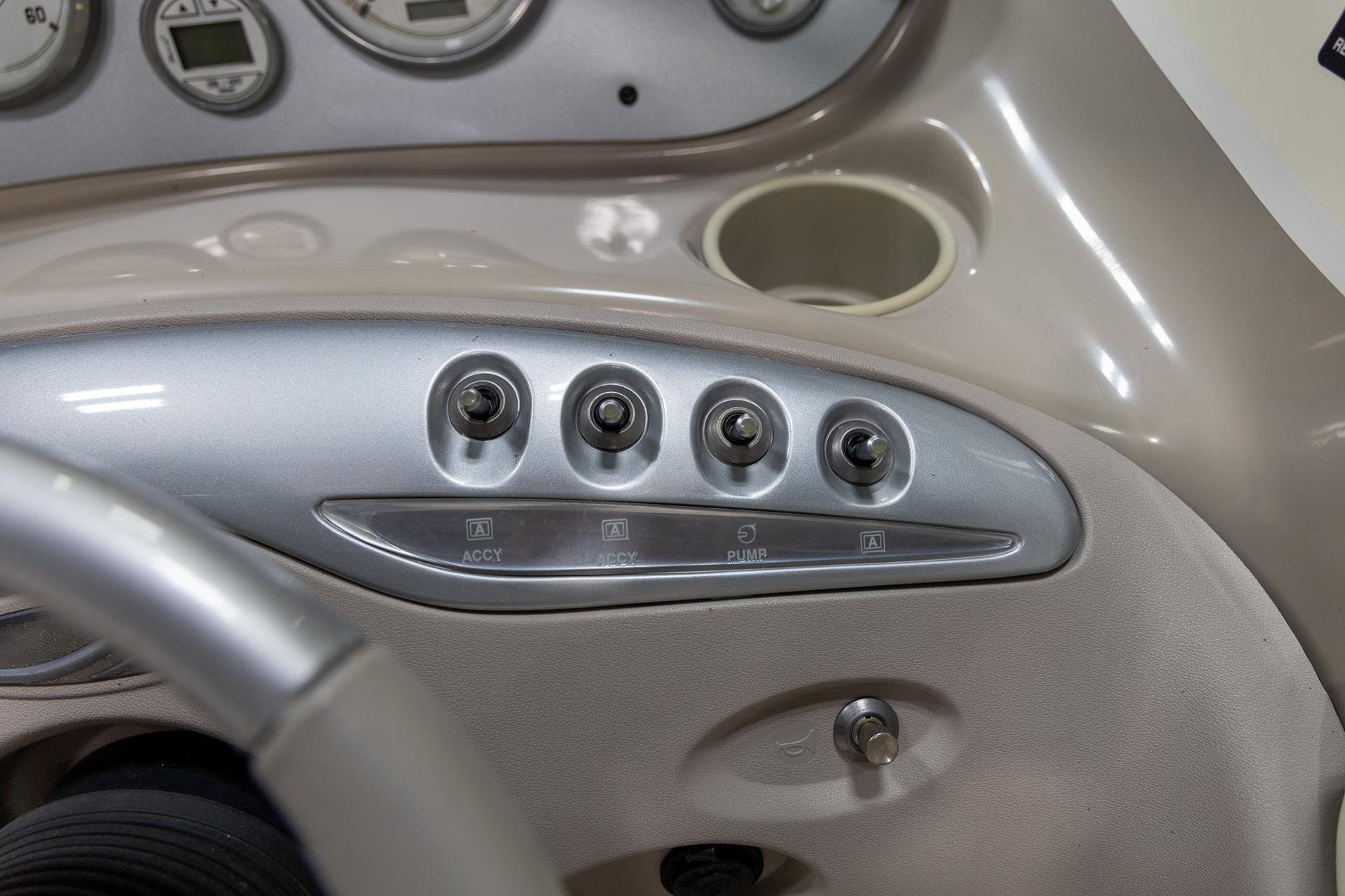 2003 Maxum 1900 SR in Saint Cloud, Minnesota - Photo 21