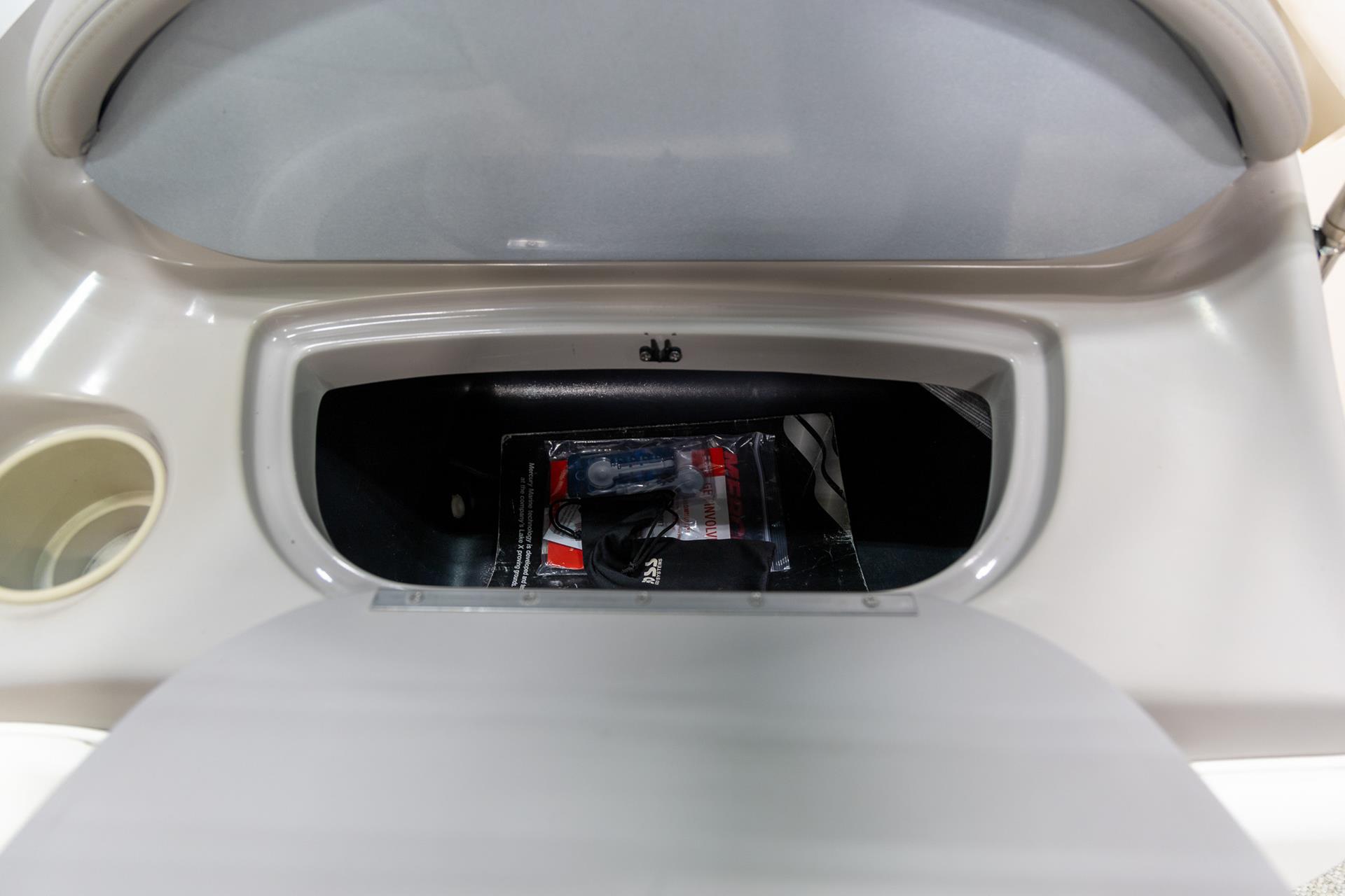 2003 Maxum 1900 SR in Saint Cloud, Minnesota - Photo 24