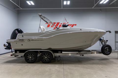 2024 Crownline 200 FS in Saint Cloud, Minnesota - Photo 2