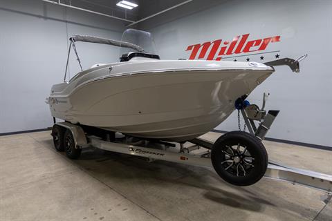 2024 Crownline 200 FS in Saint Cloud, Minnesota - Photo 3