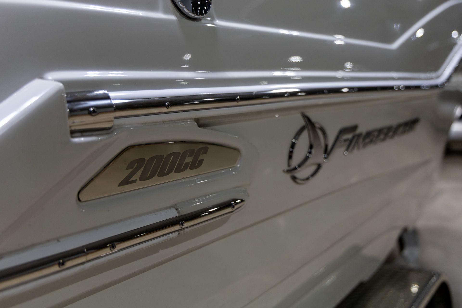 2024 Crownline 200 FS in Saint Cloud, Minnesota - Photo 8