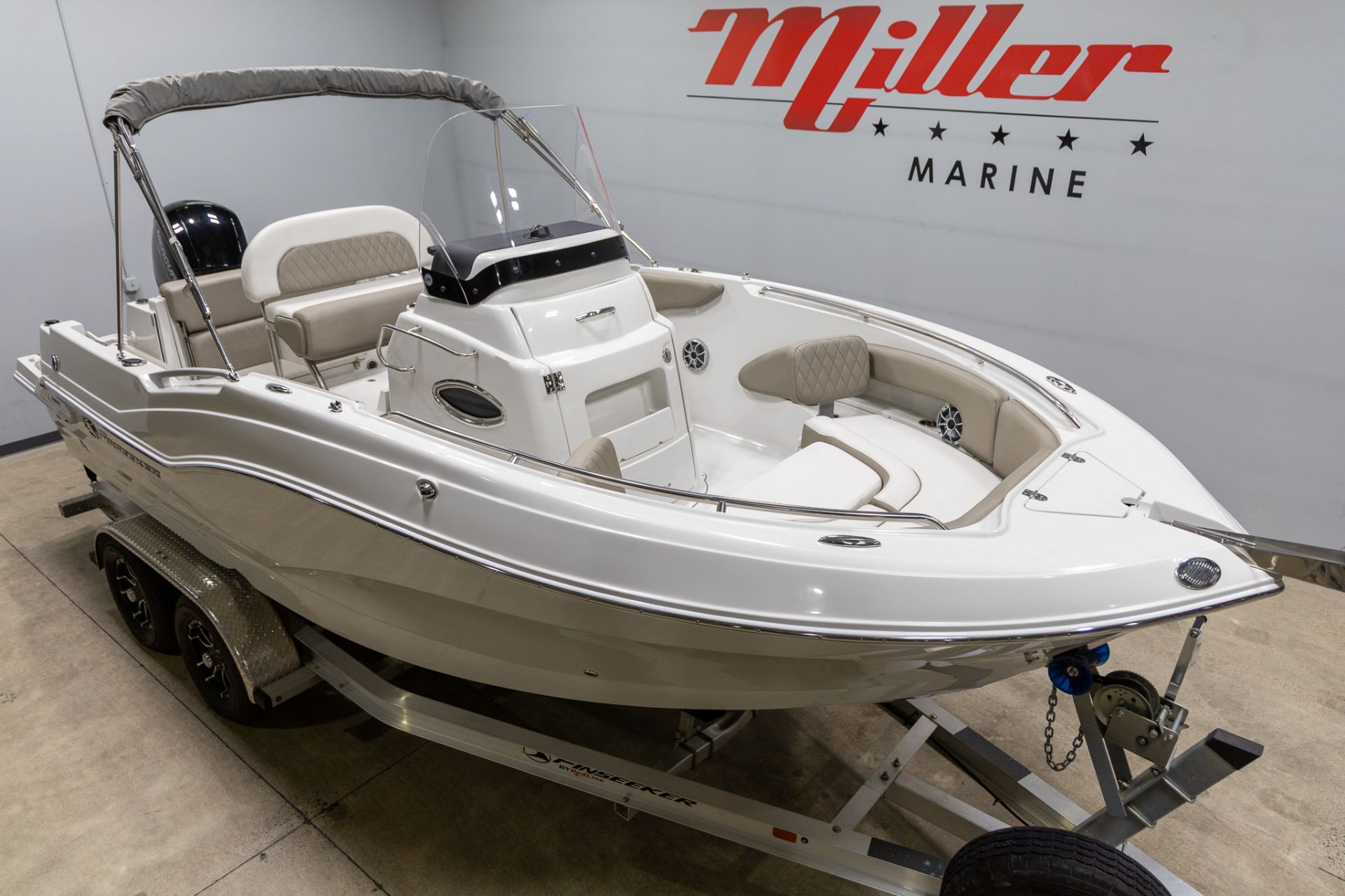 2024 Crownline 200 FS in Saint Cloud, Minnesota - Photo 1