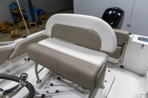 2024 Crownline 200 FS in Saint Cloud, Minnesota - Photo 20