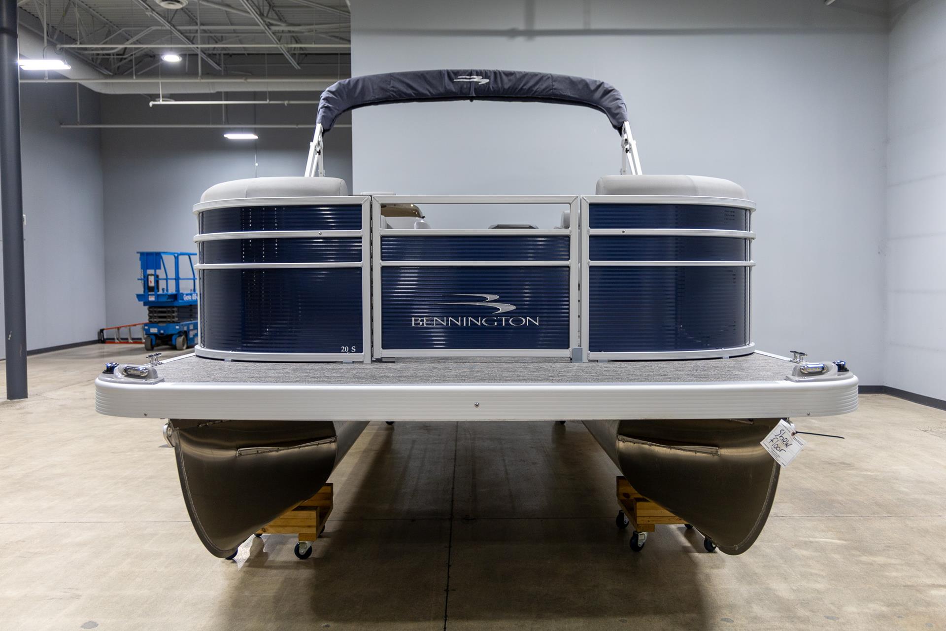 2025 Bennington 20 SL in Saint Cloud, Minnesota - Photo 4