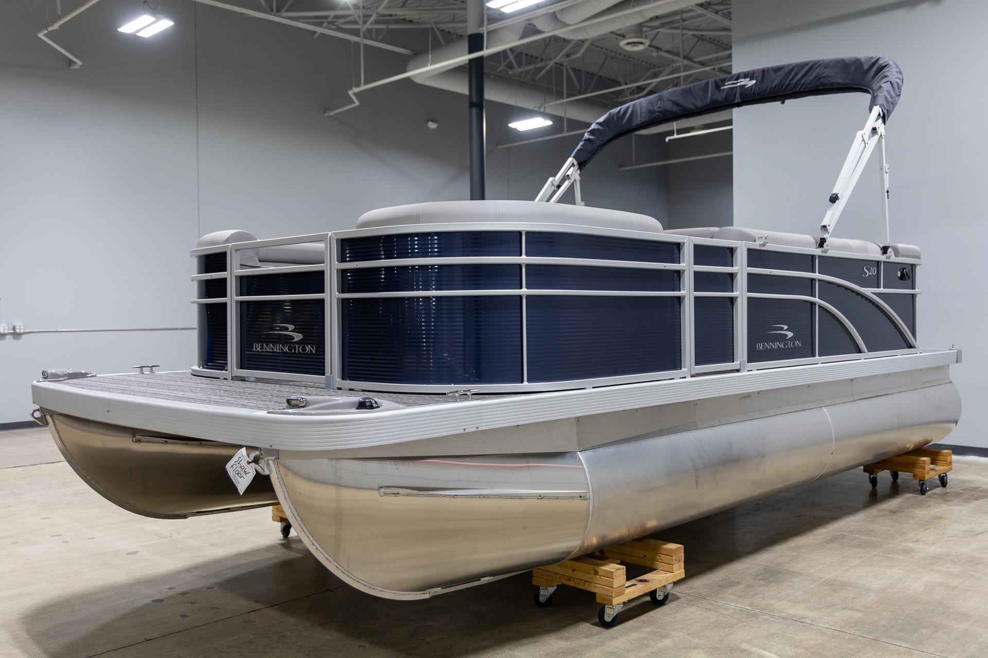 2025 Bennington 20 SL in Saint Cloud, Minnesota - Photo 5