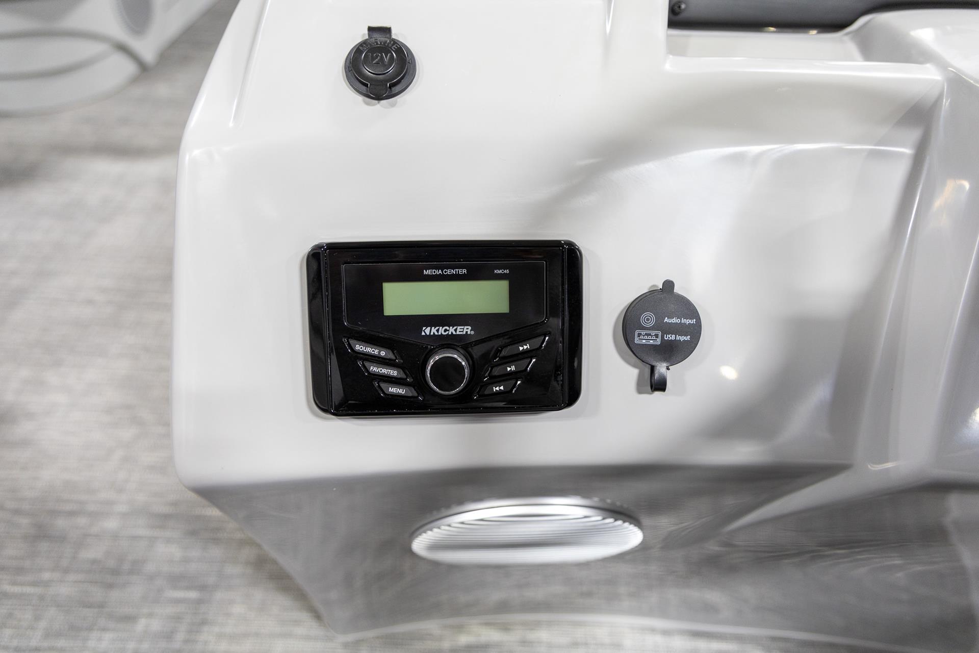 2025 Bennington 20 SL in Saint Cloud, Minnesota - Photo 17