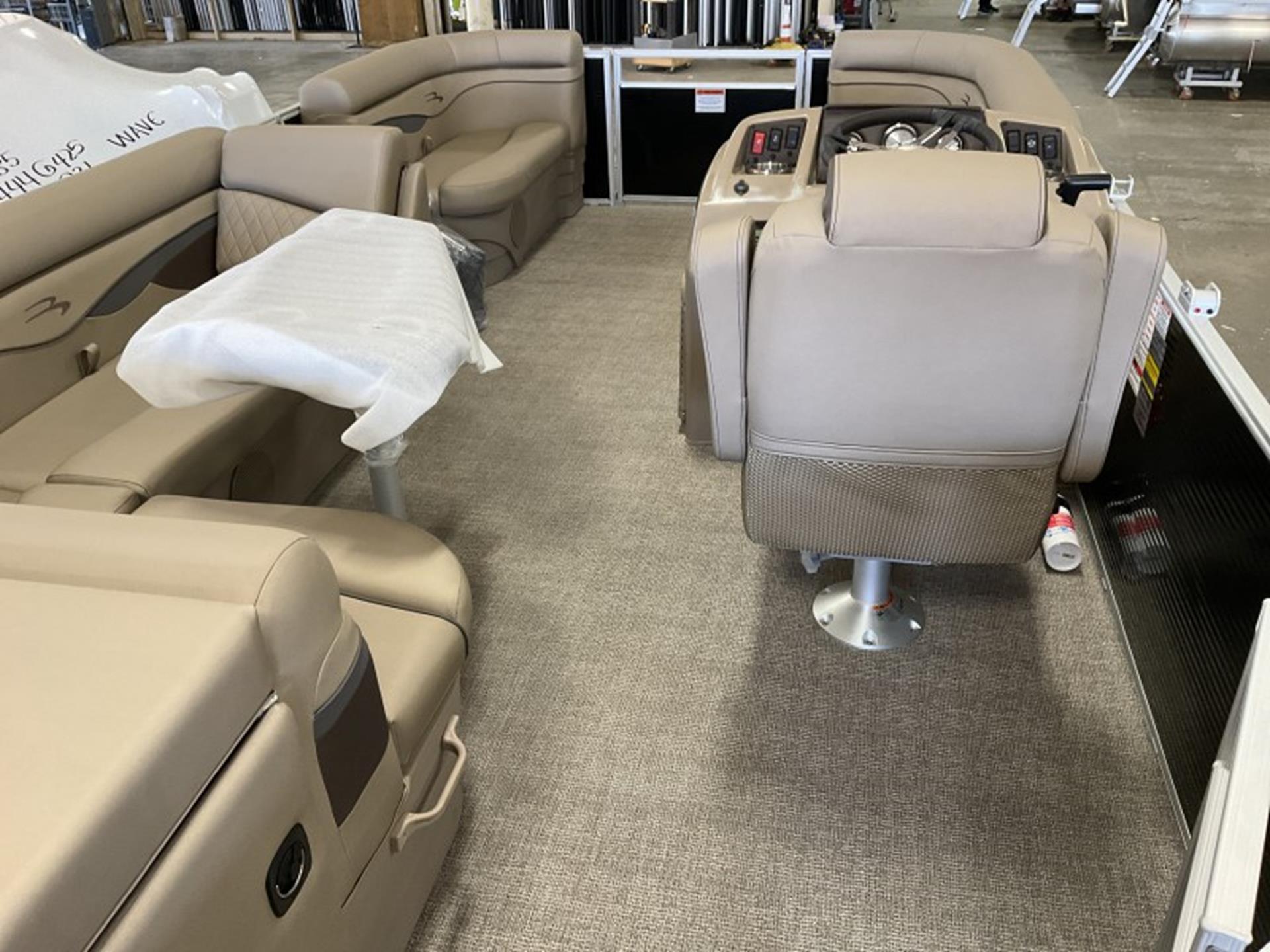 2025 Bennington 20 SL in Saint Cloud, Minnesota - Photo 8