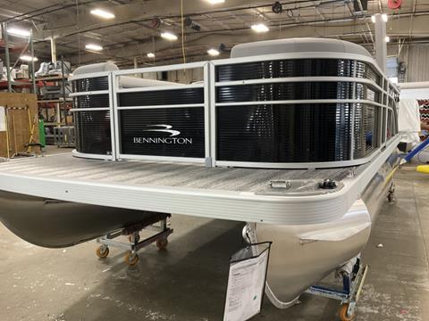 2025 Bennington 20 SL in Saint Cloud, Minnesota - Photo 2