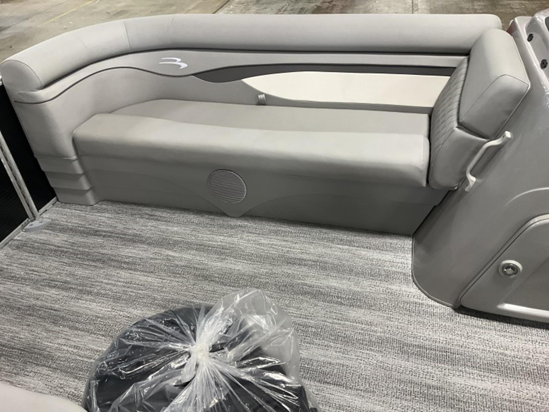 2025 Bennington 20 SL in Saint Cloud, Minnesota - Photo 4