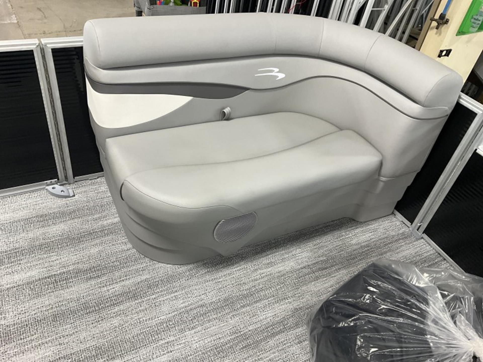 2025 Bennington 20 SL in Saint Cloud, Minnesota - Photo 5