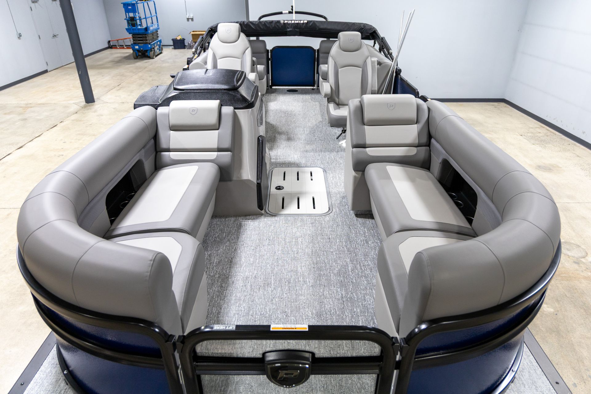 2026 Premier 230 SUNSATION RF - F200XC in Saint Cloud, Minnesota - Photo 8