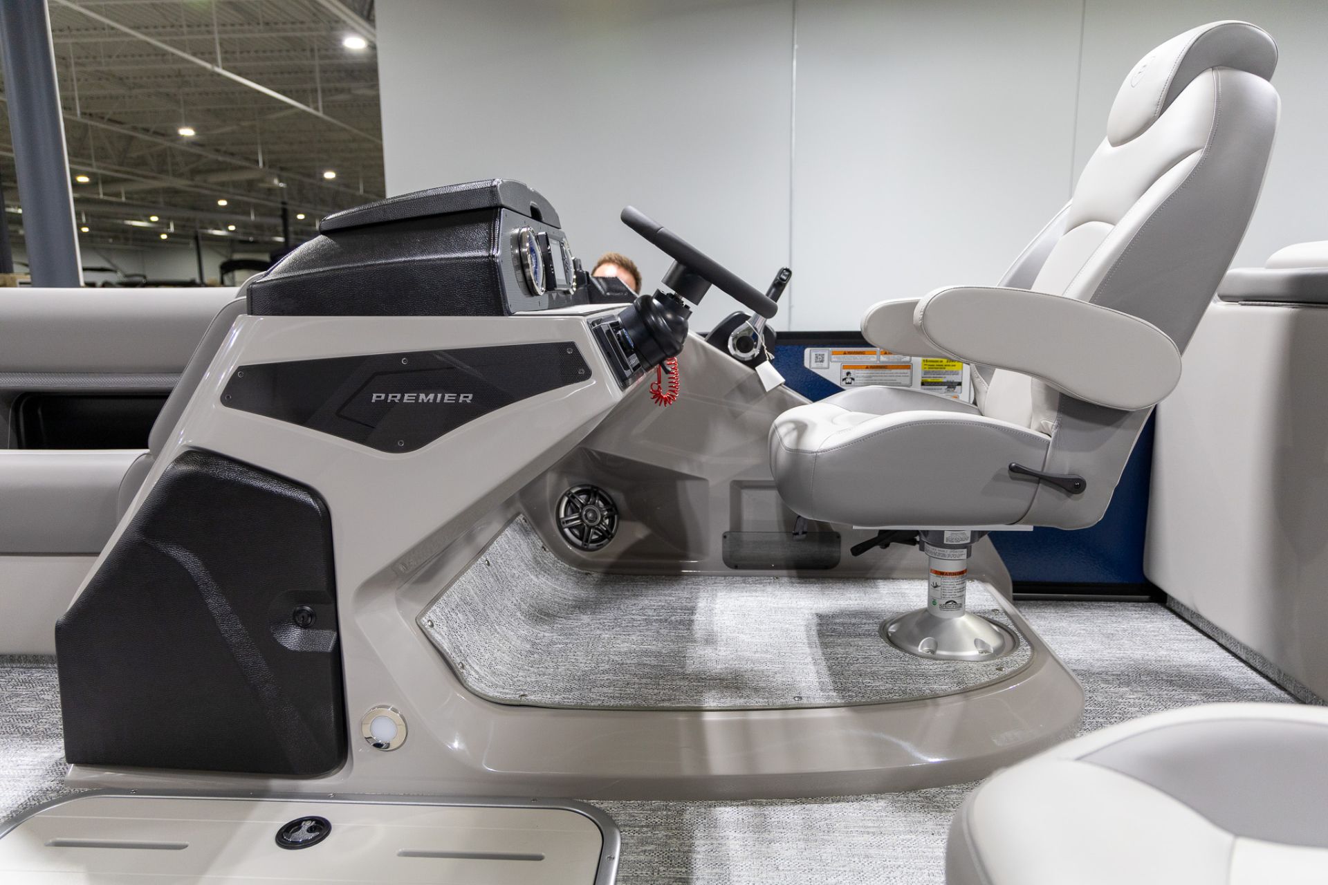 2026 Premier 230 SUNSATION RF - F200XC in Saint Cloud, Minnesota - Photo 9